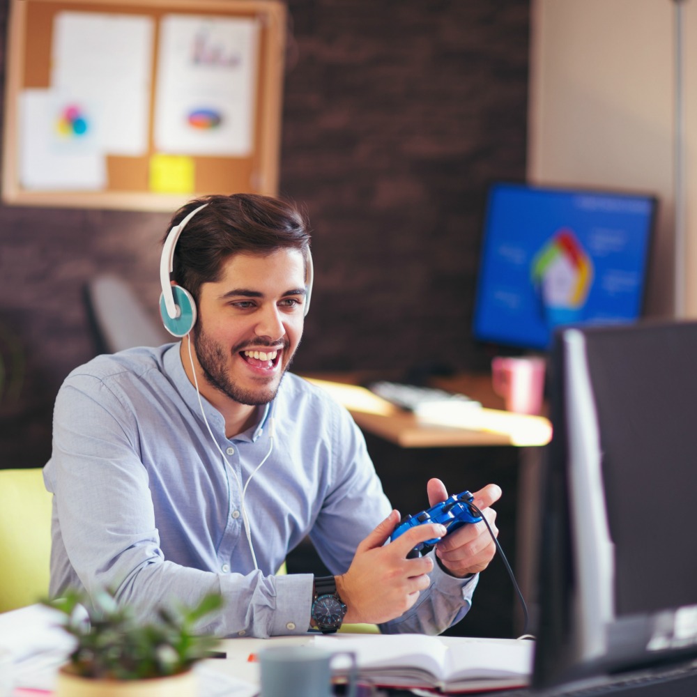 Playing Video Games May Reduce Stress at Work