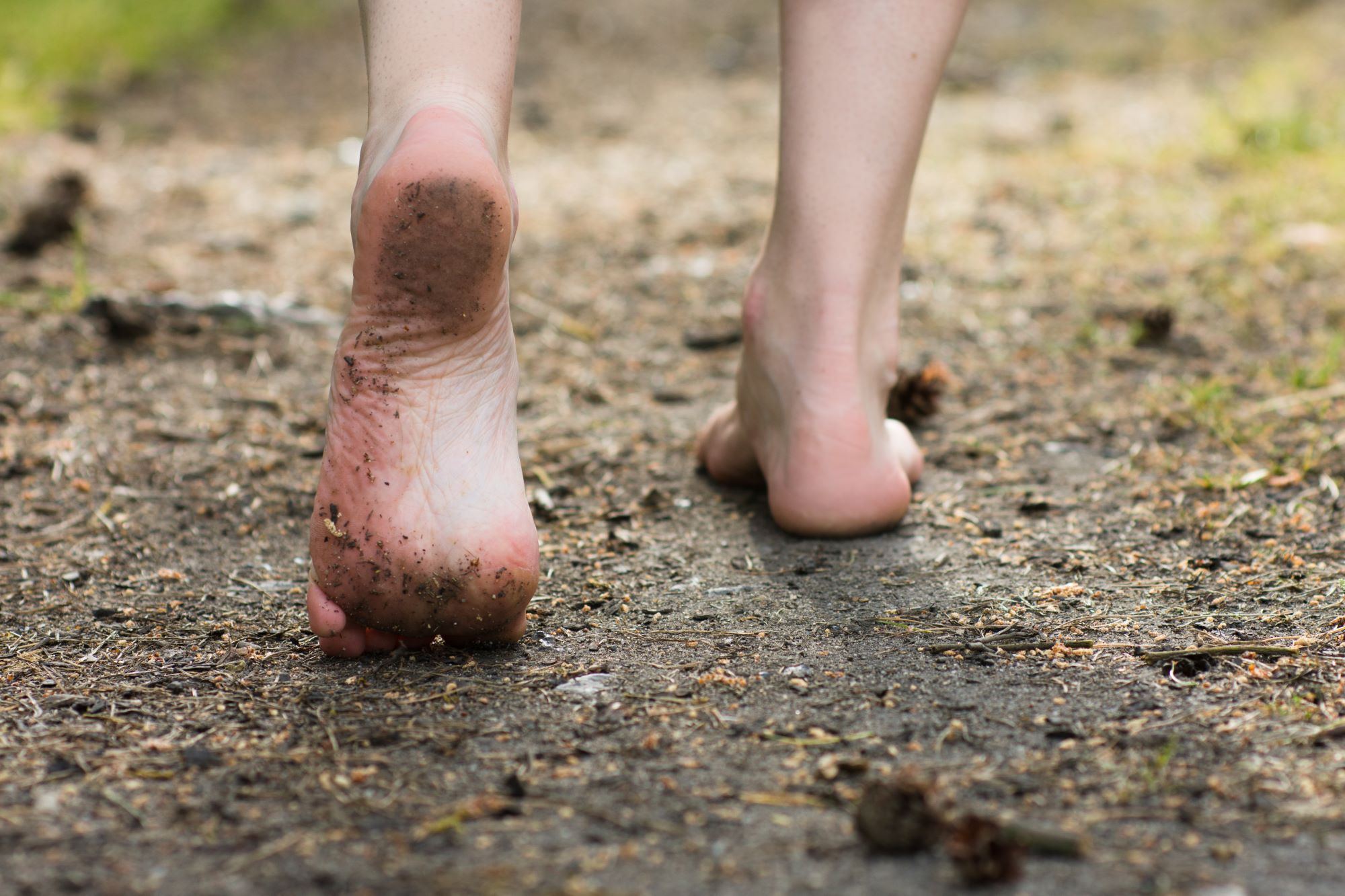 Walking Barefoot In Public Has Podiatry Experts Worried